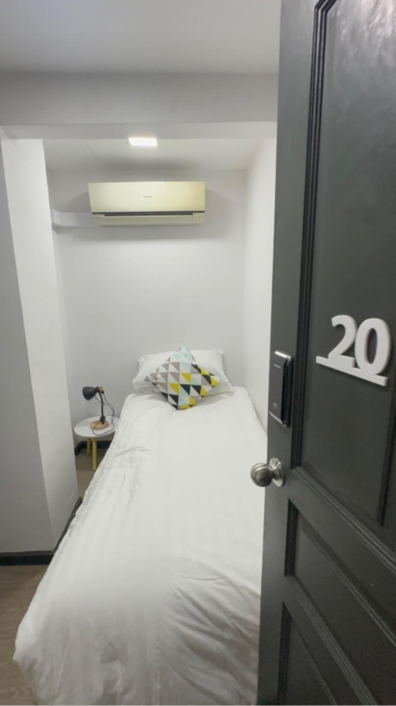 196 tembeling road Semi-Detached House Room Rental, $1,000, 1 Bed 1 Bath 120 sqft $8.33 psf