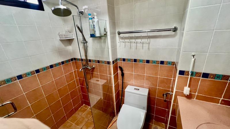 630 Senja Road HDB Apartment For Rent, $3,300, 3 Bed 2 Bath 1,001 sqft $3.30 psf
