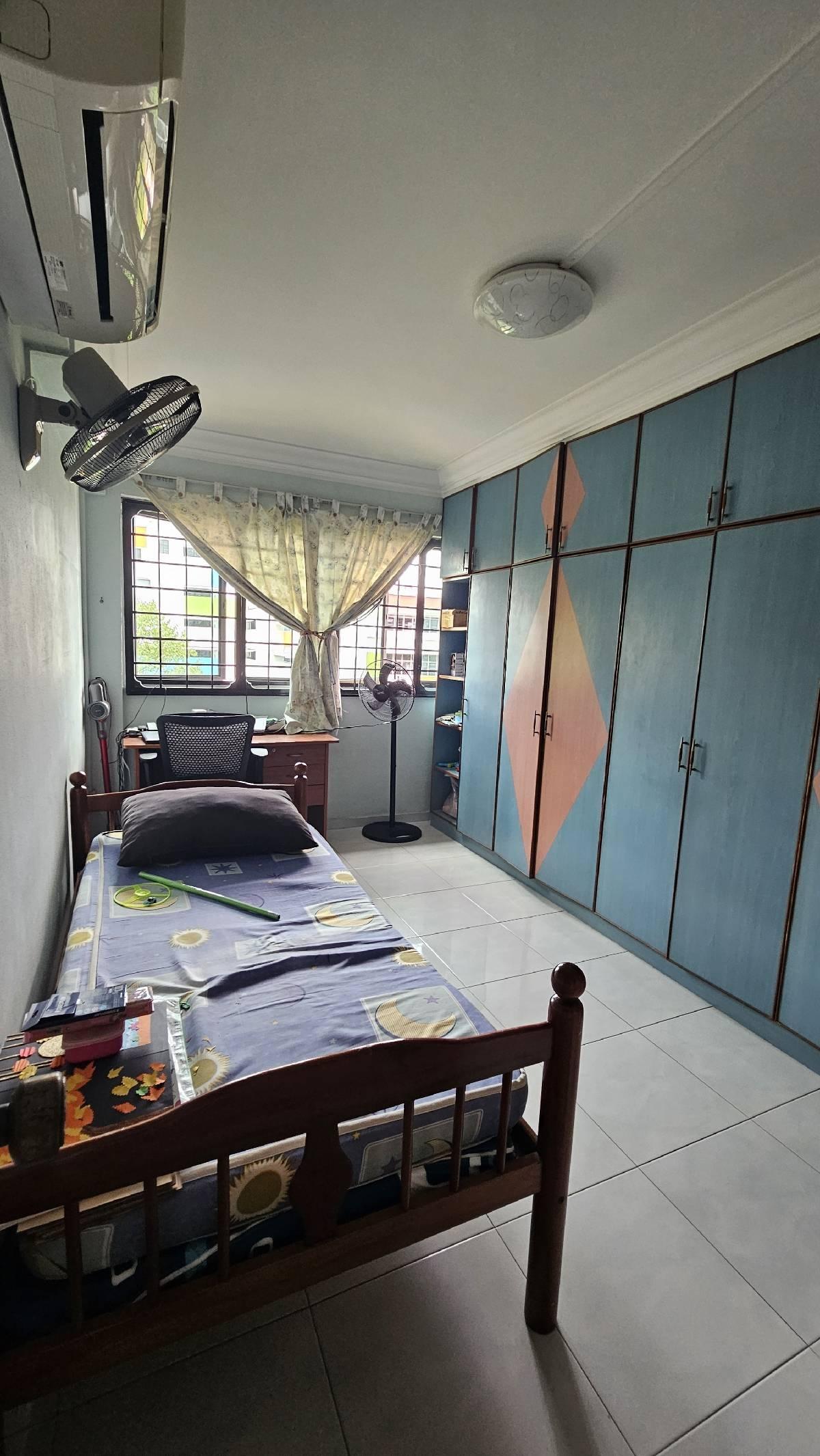 161 Yishun Street 11 HDB Apartment For Rent, $3,500, 3 Bed 2 Bath 1,302 sqft $2.69 psf