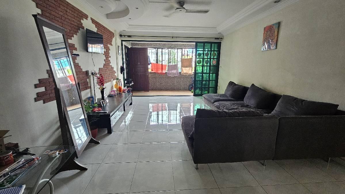 161 Yishun Street 11 HDB Apartment For Rent, $3,500, 3 Bed 2 Bath 1,302 sqft $2.69 psf