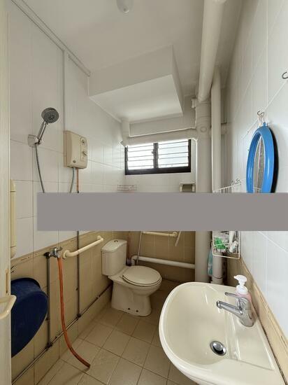 284 Tampines Street 22 HDB Apartment Room Rental, $900, 1 Bed 130 sqft $6.92 psf