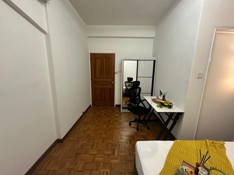 Boon Teck Towers Condominium Room Rental, $1,368, 1 Bed 1 Bath 180 sqft $7.60 psf