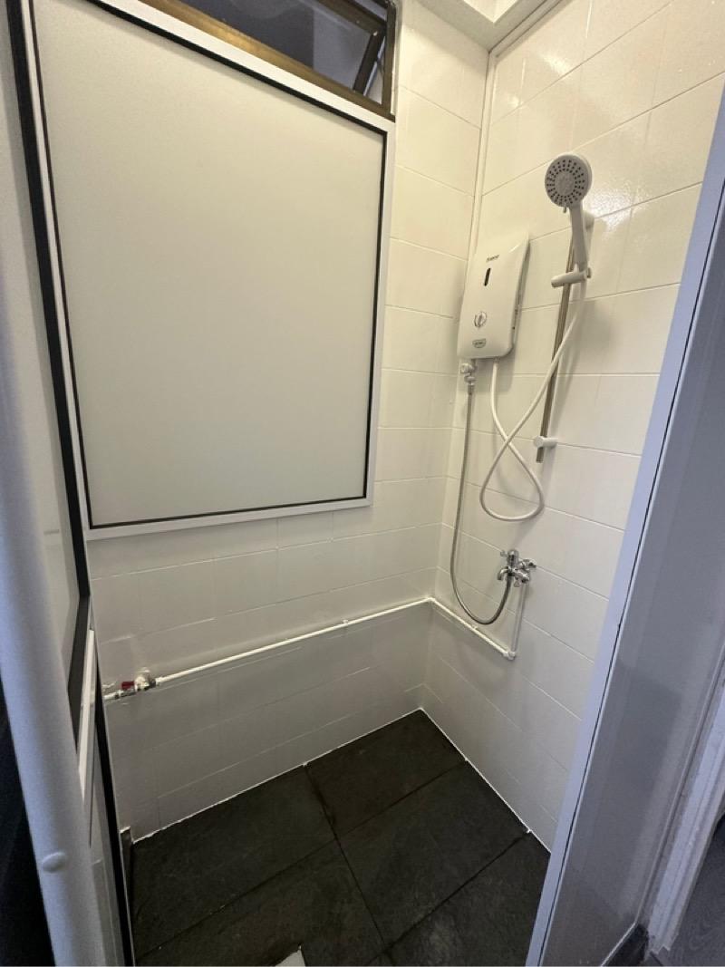 Boon Teck Towers Condominium Room Rental, $1,368, 1 Bed 1 Bath 180 sqft $7.60 psf