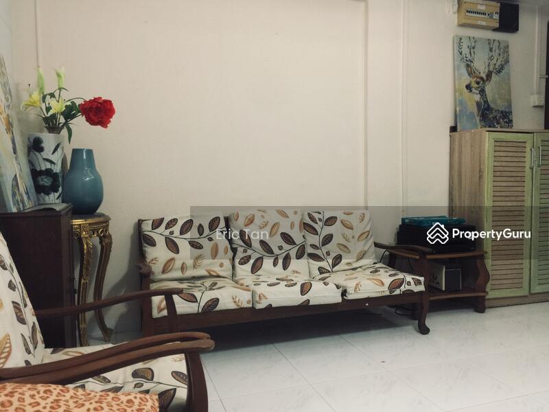 663 Yishun Avenue 4