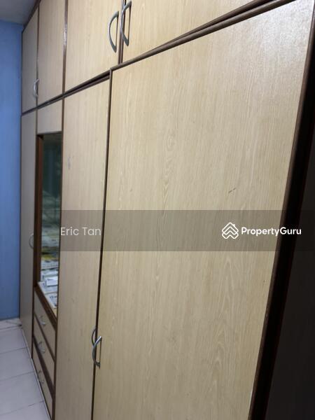 663 Yishun Avenue 4