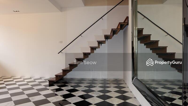 Artistic Modern Terrace