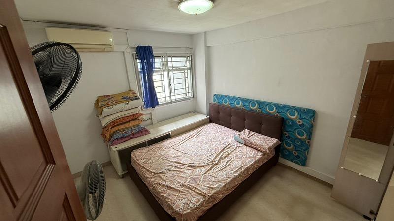 4 Marine Terrace HDB Apartment For Rent, $3,200, 3 Bed 1 Bath 699 sqft $4.58 psf