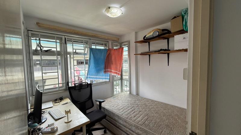 4 Marine Terrace HDB Apartment For Rent, $3,200, 3 Bed 1 Bath 699 sqft $4.58 psf