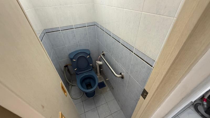 4 Marine Terrace HDB Apartment For Rent, $3,200, 3 Bed 1 Bath 699 sqft $4.58 psf