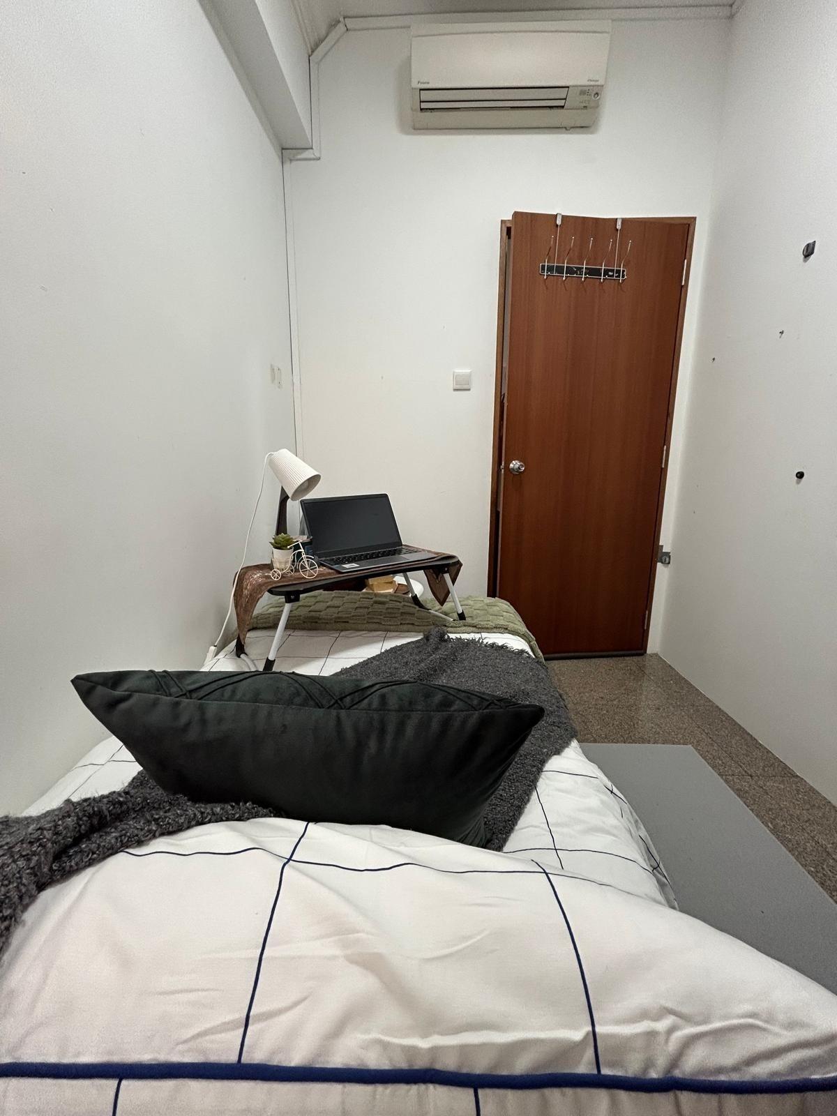 Eastpoint Green Condominium Room Rental, $1,000, 1 Bed 2 Bath 1,000 sqft $1.00 psf