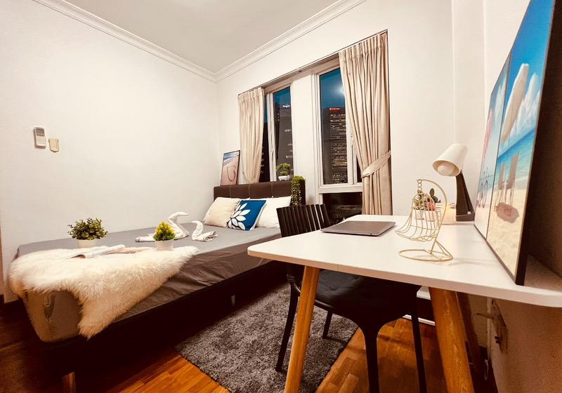 Emerald Garden Condominium Room Rental, $1,450, 1 Bed 1 Bath 160 sqft $9.06 psf