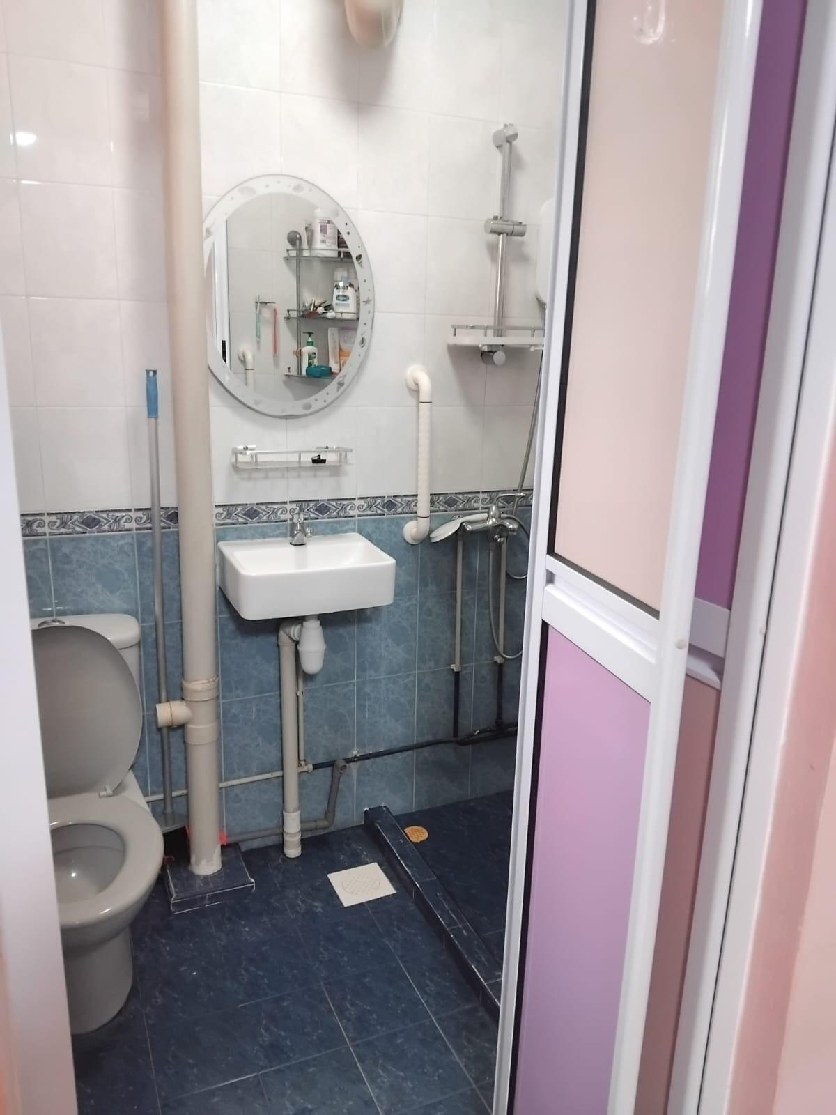 408 Yishun Avenue 6 HDB Apartment Room Rental, $1,250, 1 Bed 1 Bath 1,119 sqft $1.12 psf