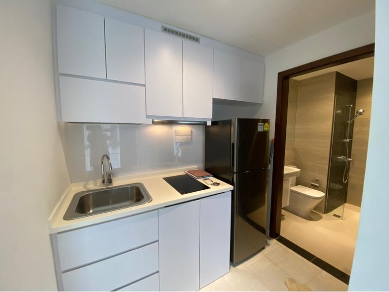 One Duchess Apartment For Rent, $2,999, 1 Bed 1 Bath 400 sqft $7.50 psf