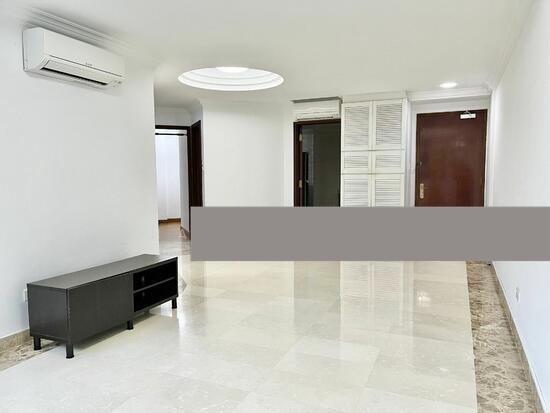 The Sierra Condominium For Rent, $5,000, 3 Bed 2 Bath 979 sqft $5.11 psf