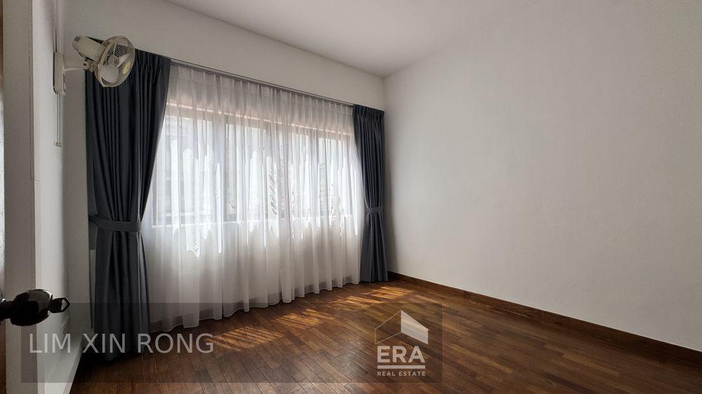 Terraced House for Rent at Frankel Terrace