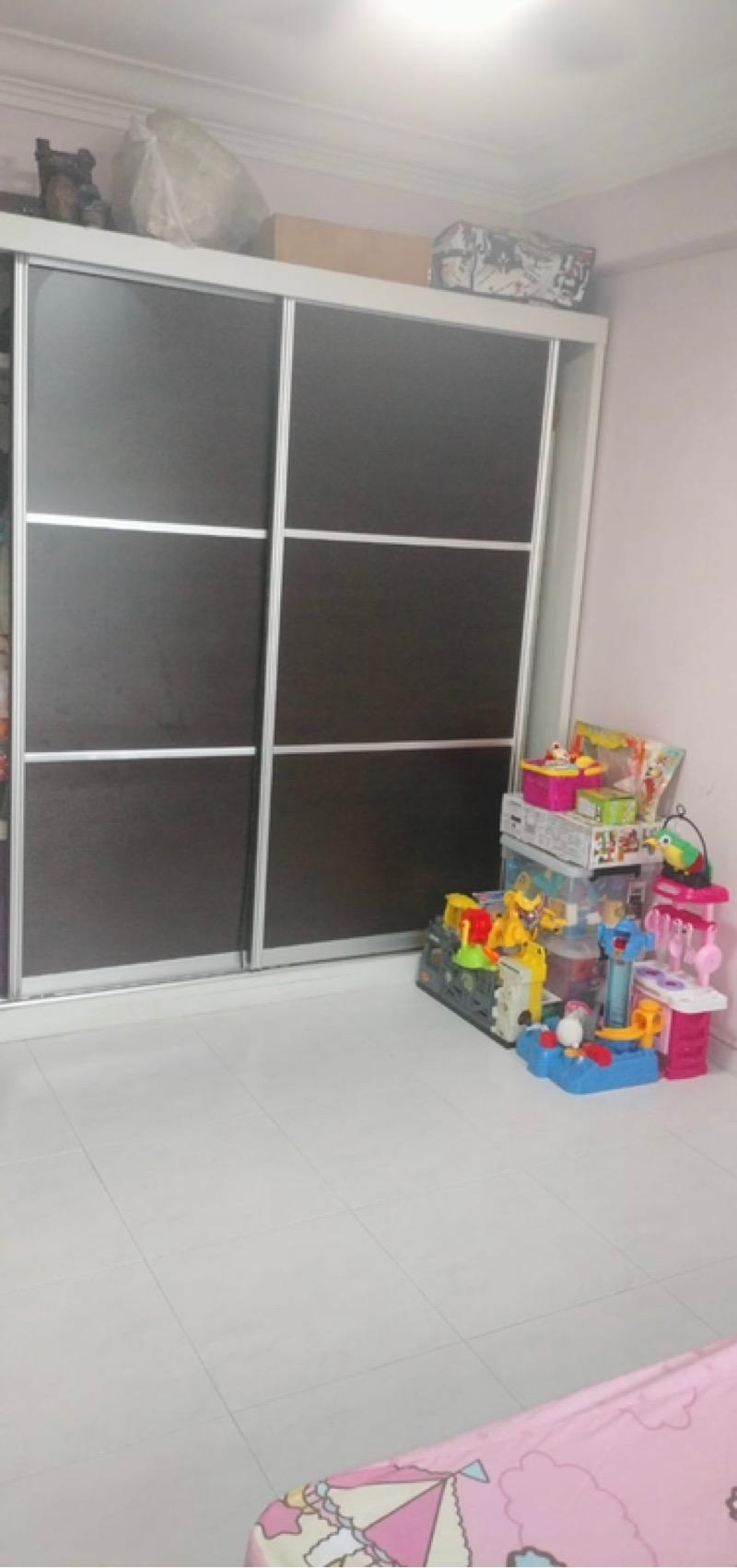 521 Jelapang Road HDB Apartment Room Rental, $800, 1 Bed 1 Bath 107 sqft $7.48 psf