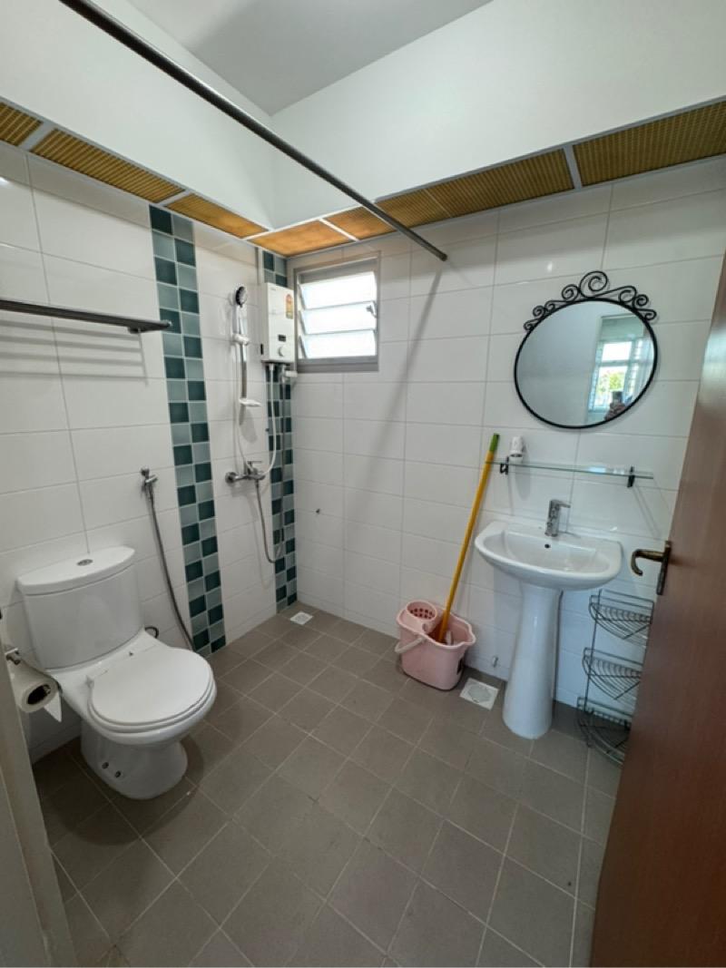 803A Keat Hong Close HDB Apartment For Rent, $2,800, 2 Bed 2 Bath 1,001 sqft $2.80 psf