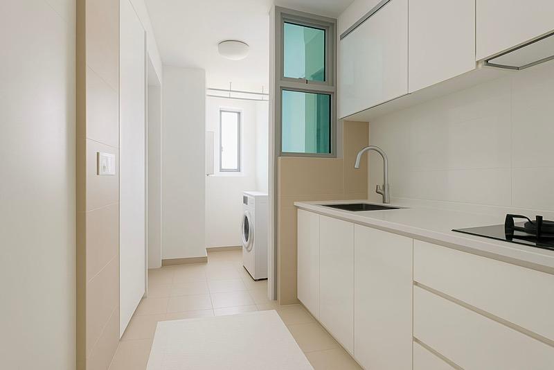 Canberra Residences Condominium For Rent, $4,400, 3 Bed 2 Bath 1,130 sqft $3.89 psf