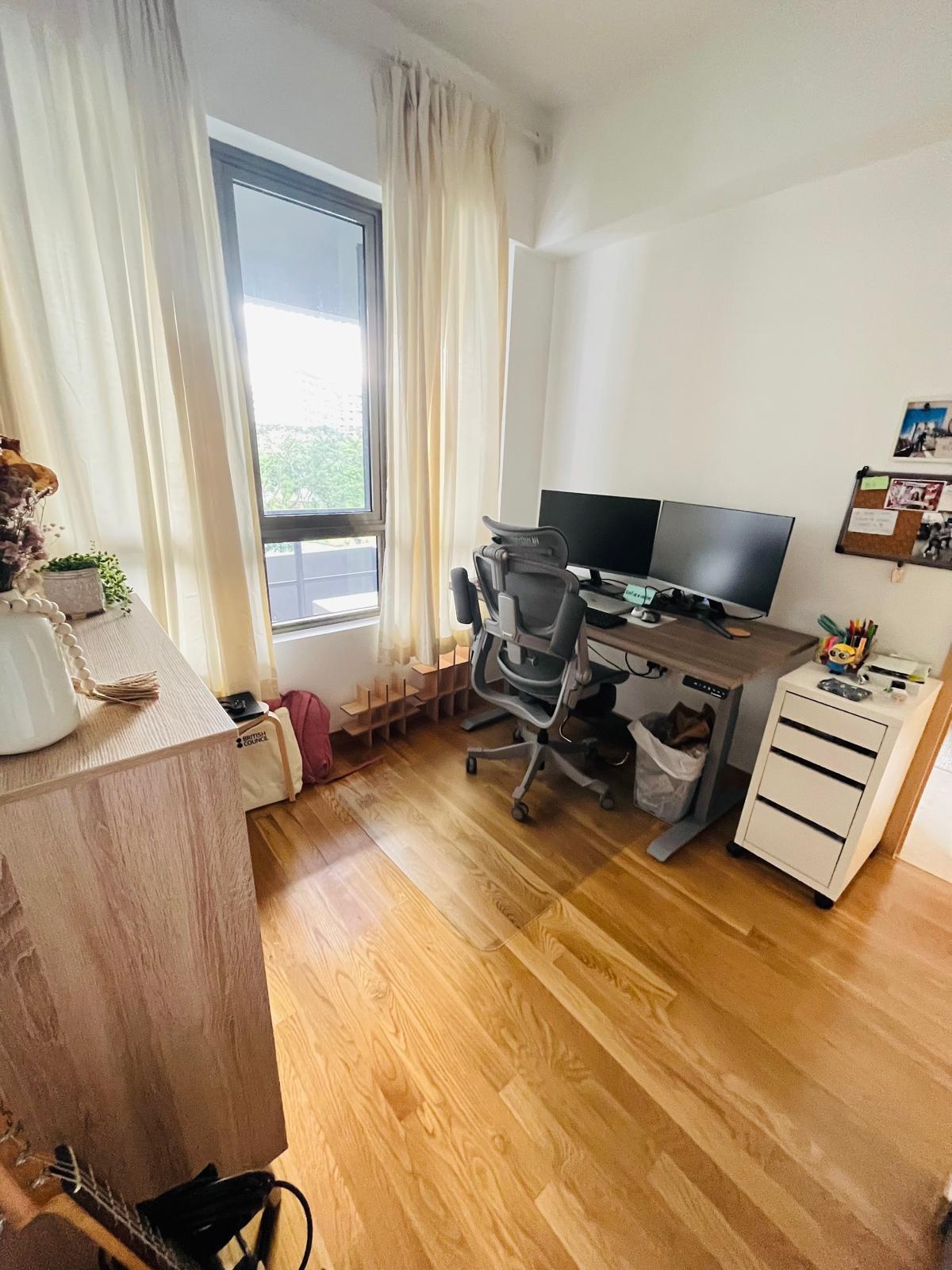 The Tre Ver Condominium For Rent, $4,200, 2 Bed 1 Bath 635 sqft $6.61 psf