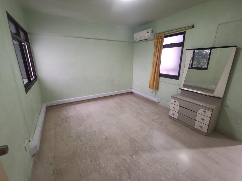 588A Montreal Drive HDB Apartment Room Rental, $1,500, 1 Bed 1 Bath 150 sqft $10.00 psf