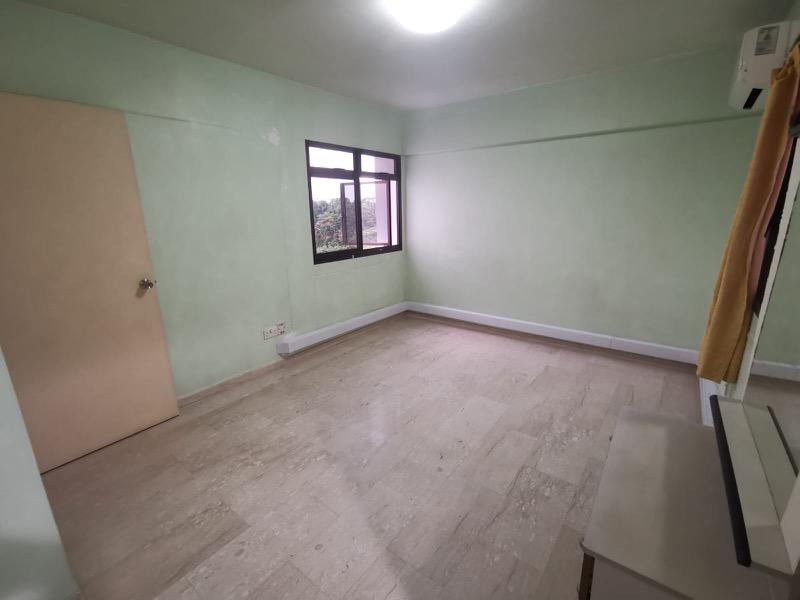 588A Montreal Drive HDB Apartment Room Rental, $1,500, 1 Bed 1 Bath 150 sqft $10.00 psf