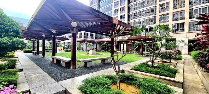 UE Square Apartment For Rent, $7,490, 3 Bed 2 Bath 1,528 sqft $4.90 psf