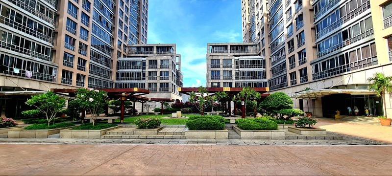 UE Square Apartment For Rent, $7,490, 3 Bed 2 Bath 1,528 sqft $4.90 psf