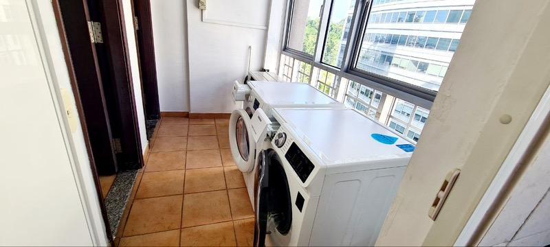 UE Square Apartment For Rent, $7,490, 3 Bed 2 Bath 1,528 sqft $4.90 psf