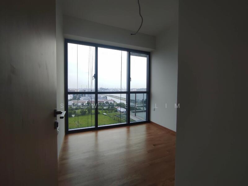 Prop-GPT: Condominium: D05  Twin VEW