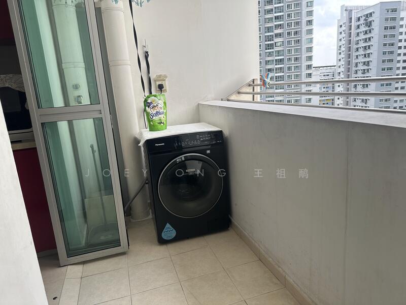 421 Clementi Avenue 1