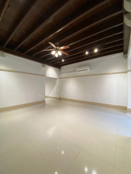 Prop-GPT: Conservation Home: D12  Townerville