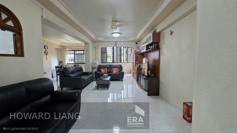 Prop-GPT: HDB - 3 room: D18 Tampines 393 Tampines Avenue 7