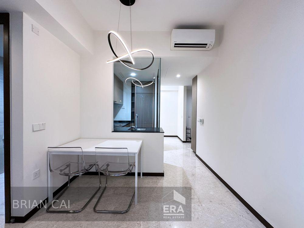 Modern Full Furnished, Prime Location! Immediate Availability!