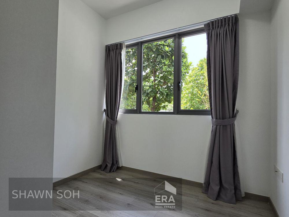 Prop-GPT: Condominium: D18 Tampines The Alps Residences