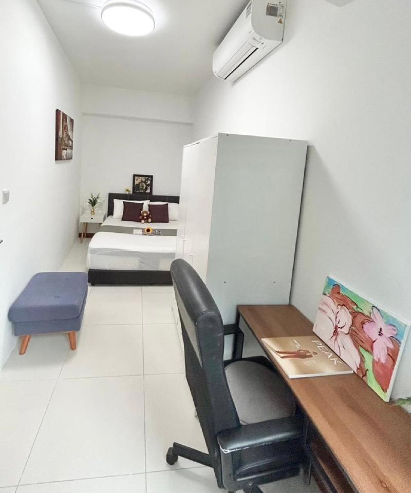 The Sail @ Marina Bay Apartment Room Rental, $2,300, 1 Bed 1 Bath 100 sqft $23.00 psf