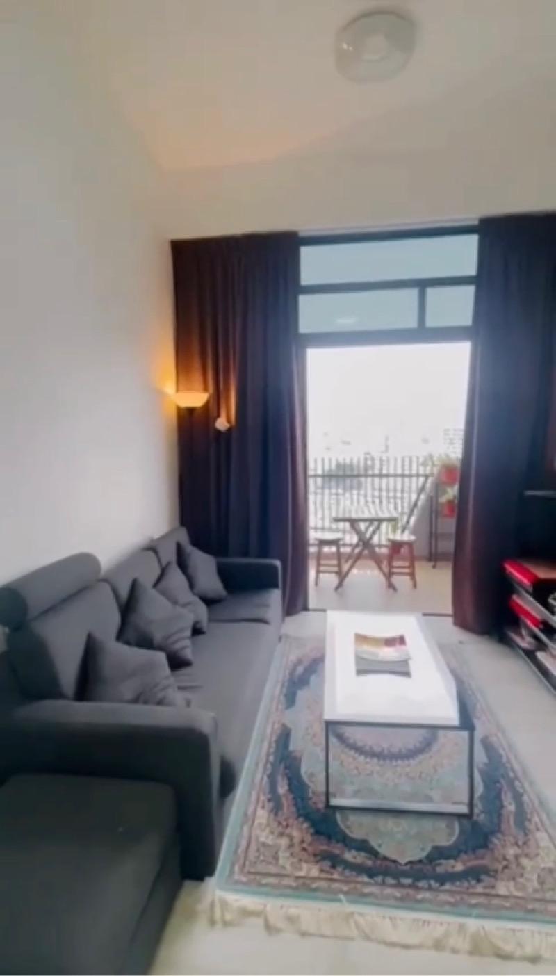 Prop-GPT: Condominium: D22  J Gateway
