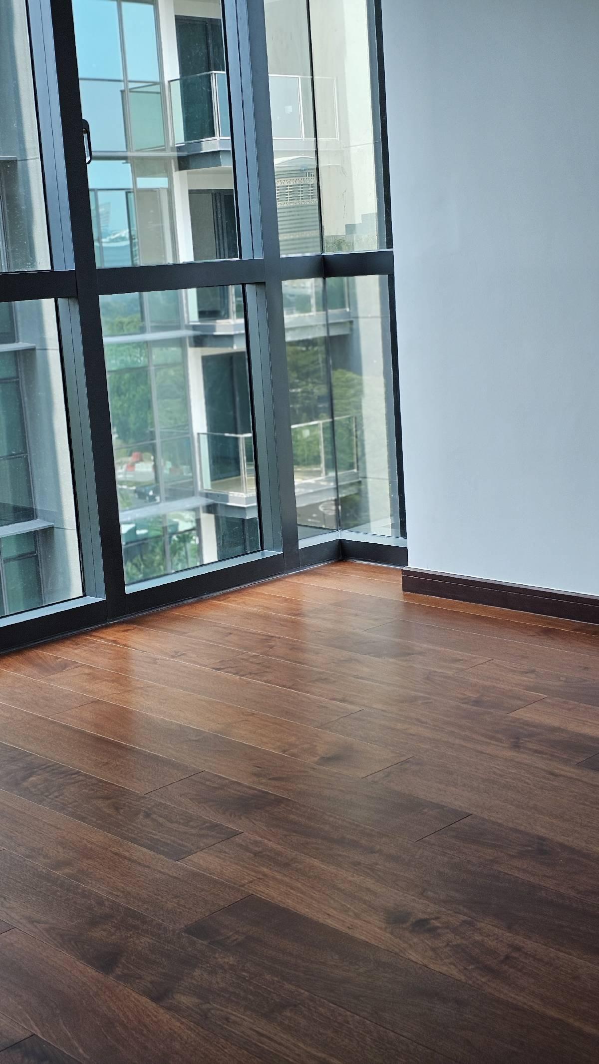 Normanton Park Condominium For Rent, $6,200, 3 Bed 2 Bath 936 sqft $6.62 psf