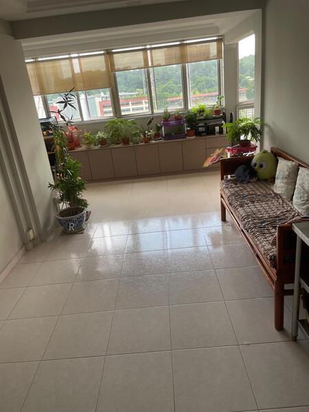 Prop-GPT: HDB Flat: D25 Woodlands 342 Woodlands Avenue 1