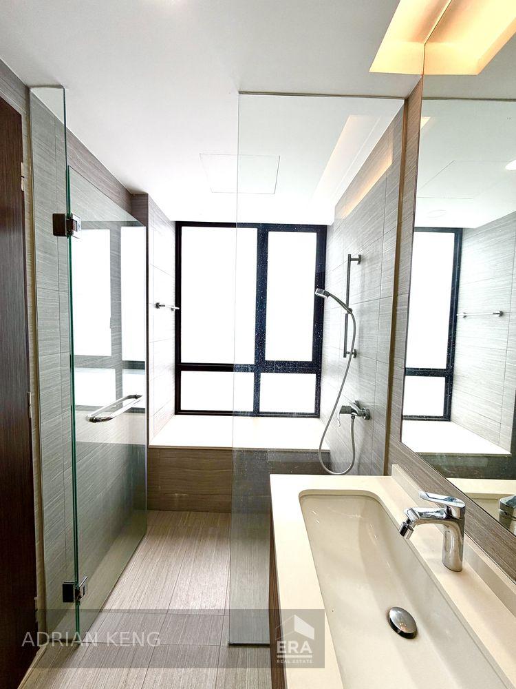 Well Renovated 3 Bedrooms With 2 Baths. Furnished. Bright and Windy