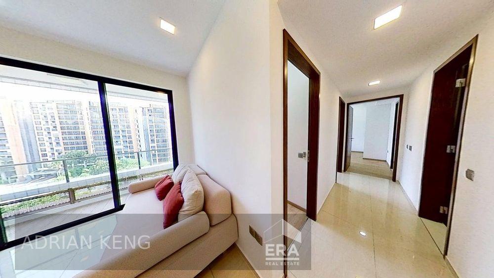 Well Renovated 3 Bedrooms With 2 Baths. Furnished. Bright and Windy