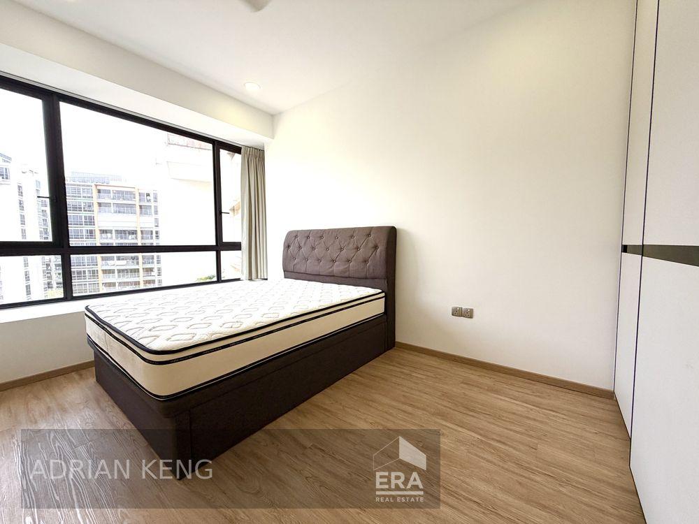 Well Renovated 3 Bedrooms With 2 Baths. Furnished. Bright and Windy