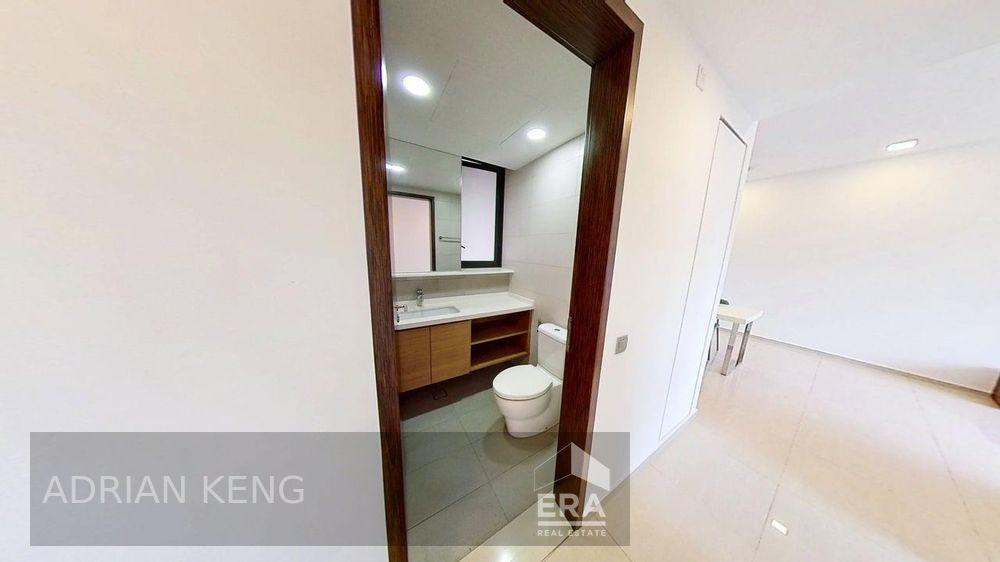 Well Renovated 3 Bedrooms With 2 Baths. Furnished. Bright and Windy