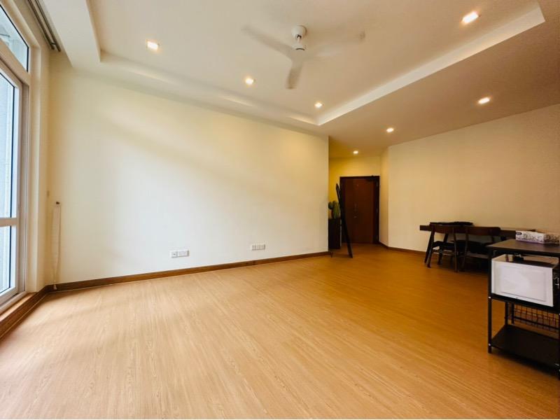 Robertson 100 Apartment For Rent, $5,200, 2 Bed 2 Bath 883 sqft $5.89 psf