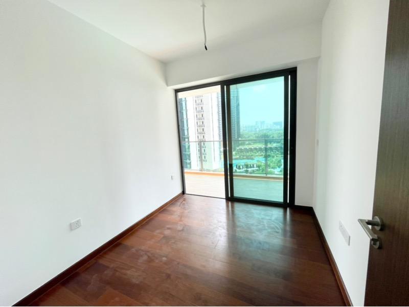 Normanton Park Condominium For Rent, $6,200, 3 Bed 2 Bath 1,066 sqft $5.82 psf