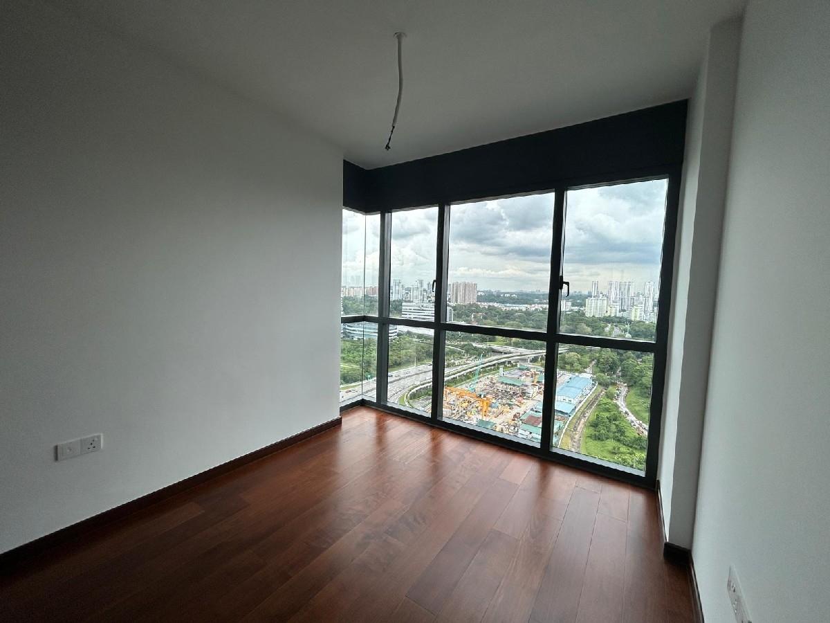 Normanton Park Condominium For Rent, $4,300, 2 Bed 2 Bath 775 sqft $5.55 psf