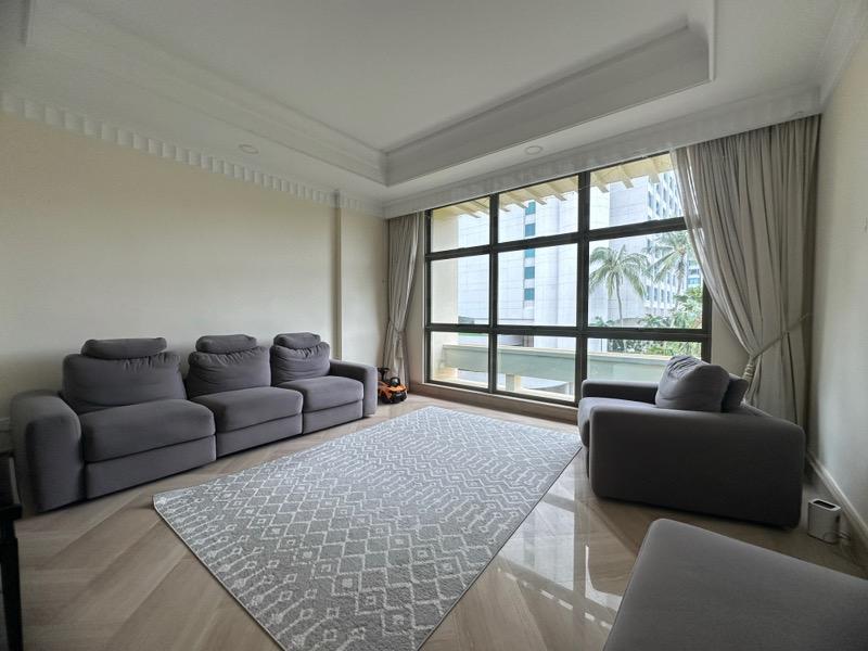 Prop-GPT: Condominium: D10  Gardenville