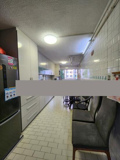 794 Yishun Ring Road HDB Apartment Room Rental, $1,300, 1 Bed 1 Bath 1,108 sqft $1.17 psf