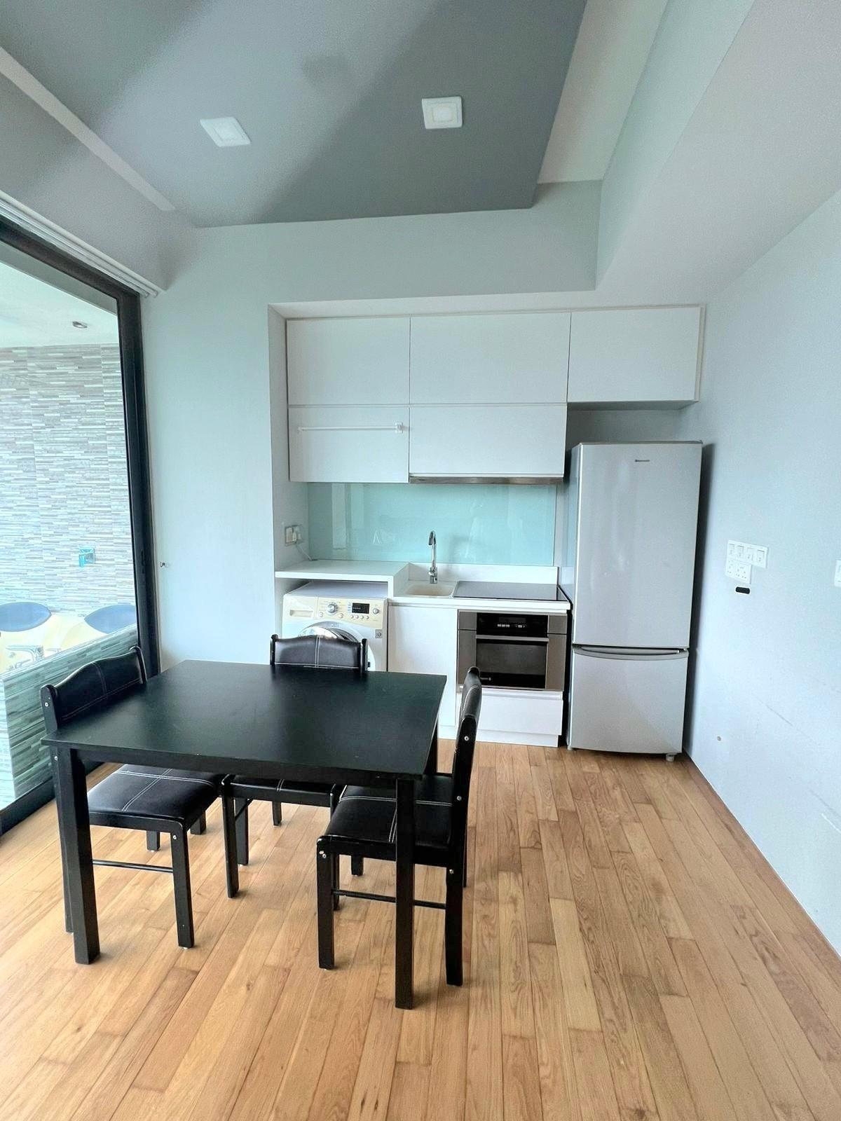 Illuminaire on Devonshire Apartment For Rent, $5,000, 2 Bed 1 Bath 721 sqft $6.93 psf