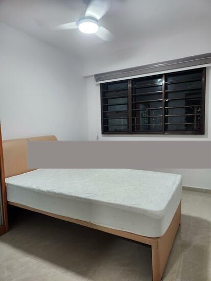 161B Jalan Teck Whye HDB Apartment Room Rental, $1,100, 1 Bed 1 Bath 1,001 sqft $1.10 psf