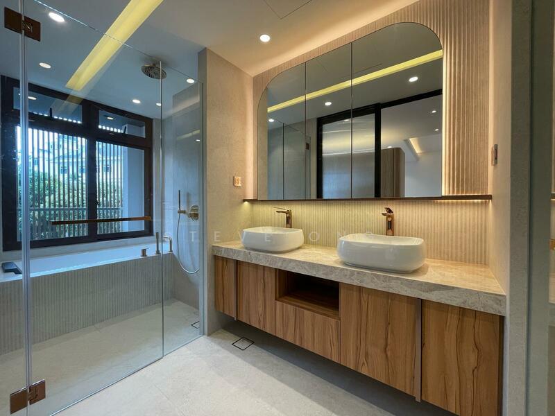 Brand New 5 Storey Inter-Terrace in Siglap